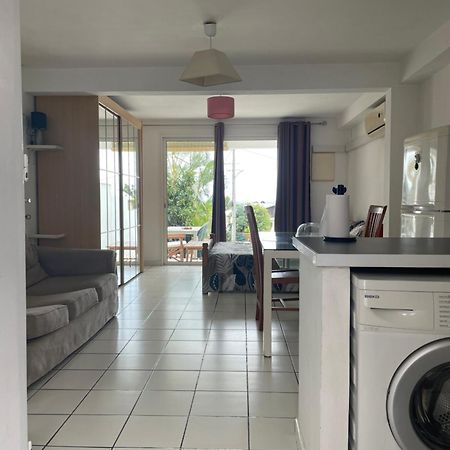 Studio 40M2 Saint Gilles Les Bains 外观 照片